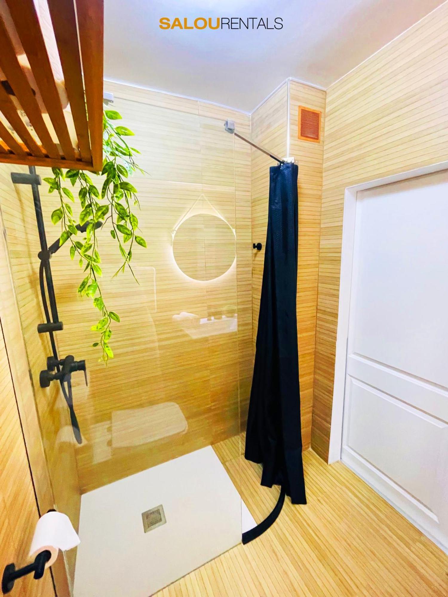 Daurada Oasis Suites - Renovated In 2024 - With Ac Salou Exterior photo